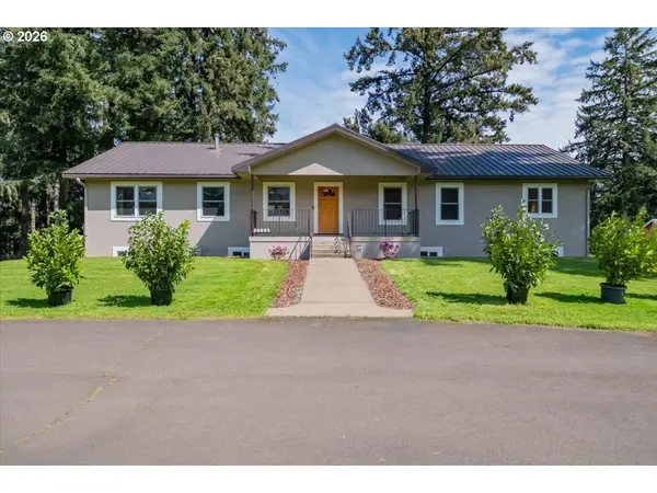 28095 SANTIAM HWY, Sweet Home, OR 97386