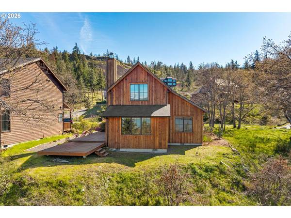 855 5TH AVE, Mosier, OR 97040