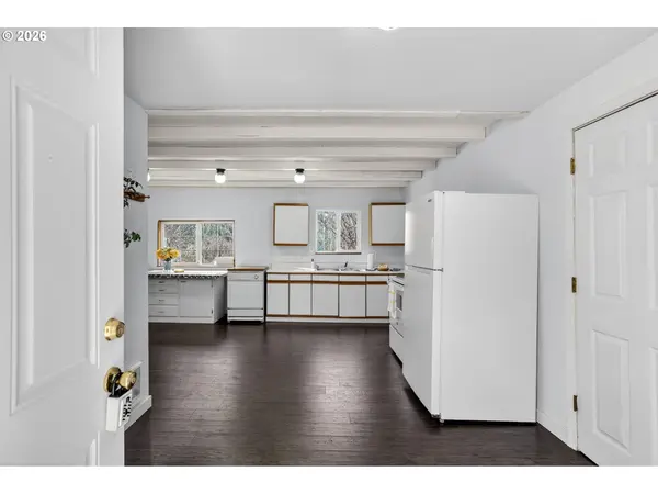 72 BRUNNING RD, Stevenson, WA 98648