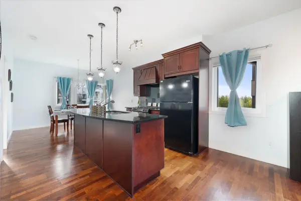 1828 14 ST SW #303, Calgary, AB T2T 3S9