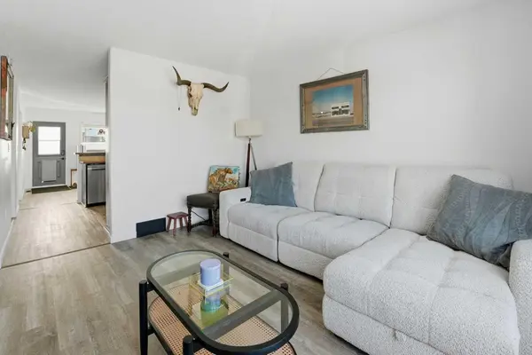 5807 44 AVE, Rocky Mountain House, AB T4T 0A1