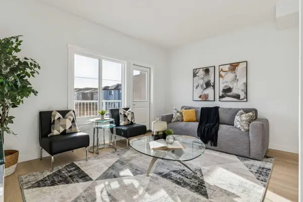 95 Saddlecrest CIR NE #203, Calgary, AB T3J0Z2