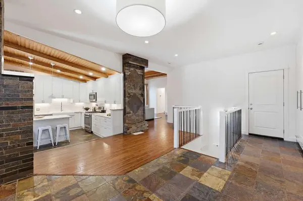 2623 Glenmount DR SW, Calgary, AB T3E 4C2