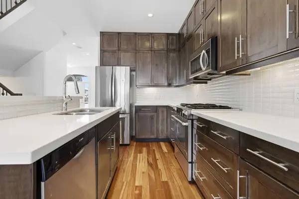 2623 25A ST SW, Calgary, AB T3E 1Z3