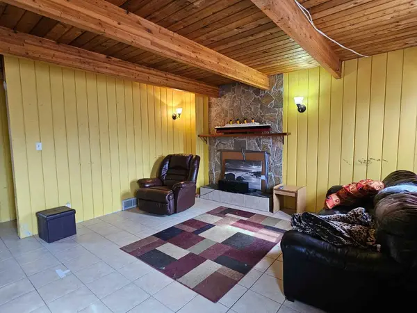 406 8 ST S, Beiseker, AB T0M 0G0