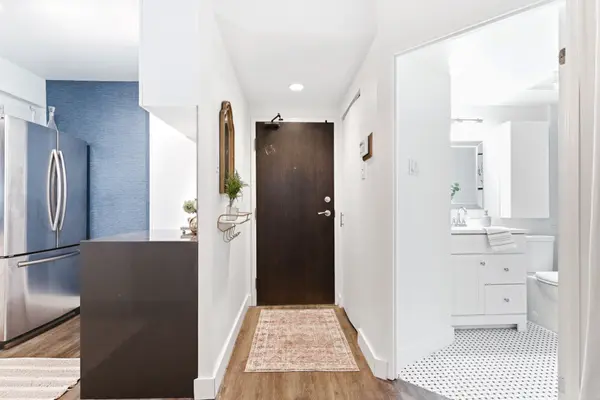 60 Homewood AVE #501, Toronto C08, ON M4Y 2X4