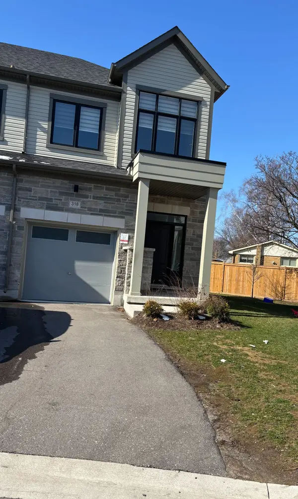 318 OKANAGAN PATH, Oshawa, ON L1H 0A7