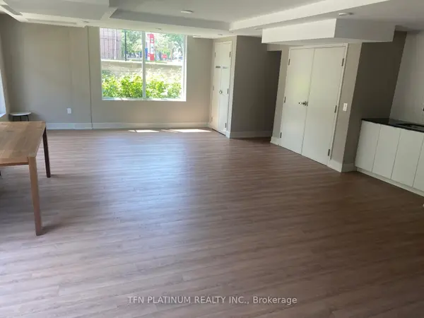 5131 Sheppard AVE E #201, Toronto E11, ON M1B 2W1