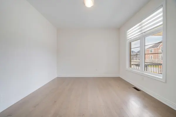 59 Luang ST, Vaughan, ON L4H 4W5