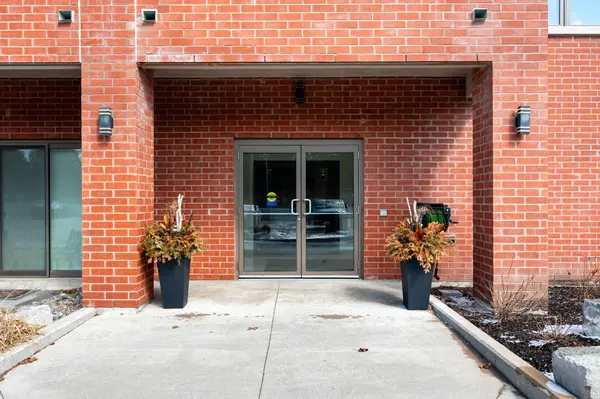 64 Queen ST S #608, New Tecumseth, ON L0G 1N0