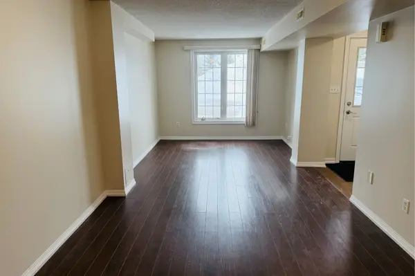 175 Stanley ST #Main Floor of Unit 5, Barrie, ON L4M 0G2