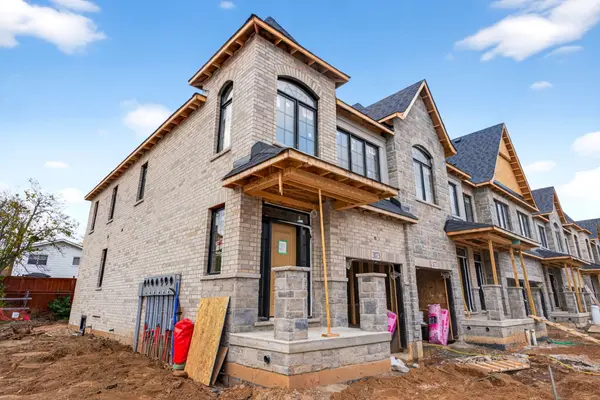 600 Maplehill DR #1, Burlington, ON L7N 2W3