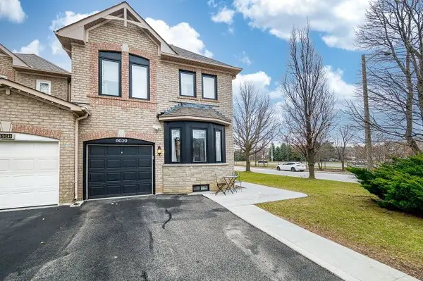 6039 Castlegrove CT, Mississauga, ON L5N 7A8