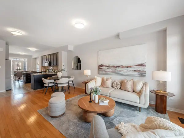 7182 Triumph LN, Mississauga, ON L5N 0C5