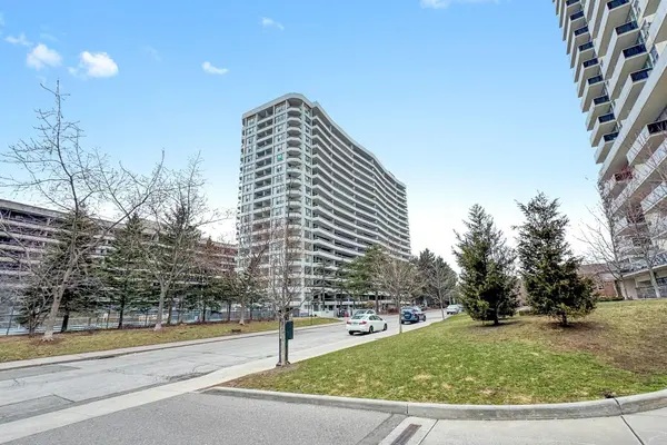 100 Quebec AVE W #1408, Toronto W02, ON M6P 4B8