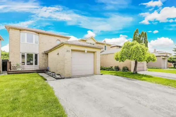 30 Mayberry CT, Brampton, ON L6S 5B2