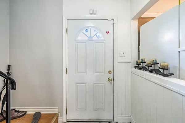 105 Hansen RD N #99, Brampton, ON L6V 3C9