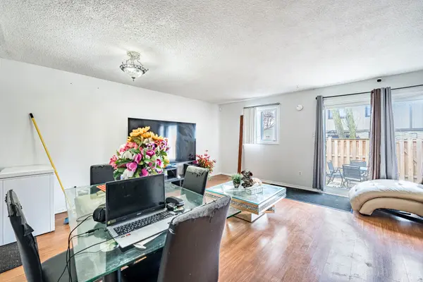 105 Hansen RD N #99, Brampton, ON L6V 3C9