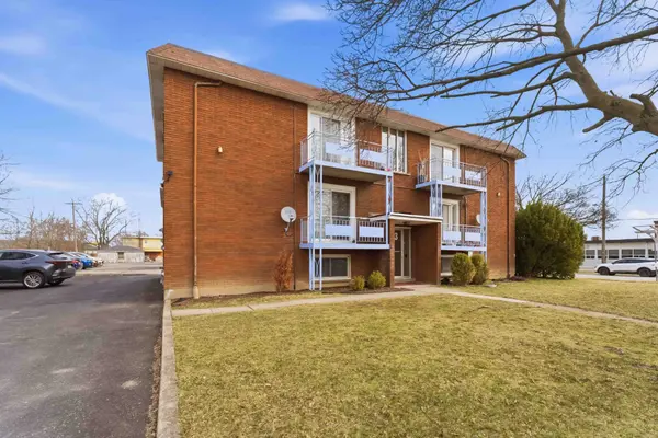 23 Saint Andrews AVE, Welland, ON L3B 1E2