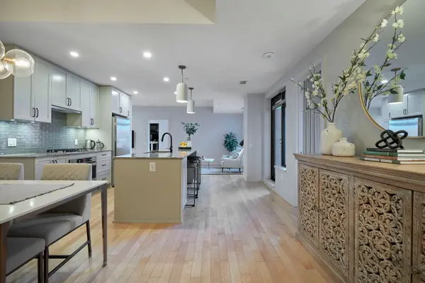 11 Des Oblats AVE #315, Glebe - Ottawa East And Area, ON K1S 5V8