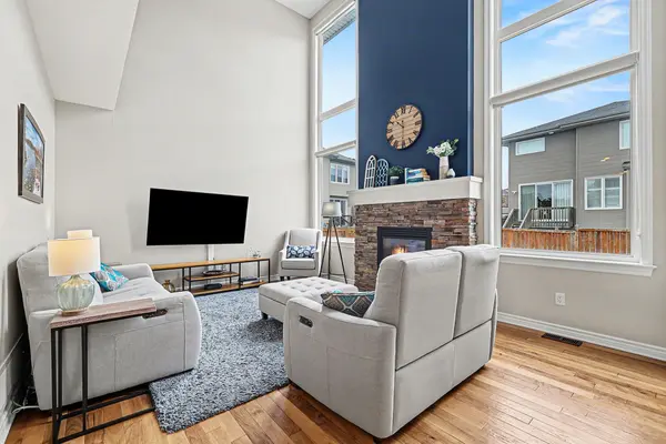 146 Tapadero AVE, Kanata, ON K2V 0A7