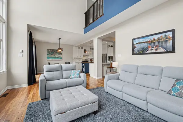 146 Tapadero AVE, Kanata, ON K2V 0A7