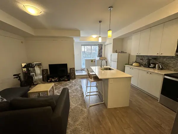 20 Palace ST #E9-20, Kitchener, ON N2E 0J3