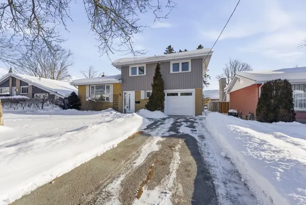 19 Alfred DR, Belleville, ON K8N 4M6