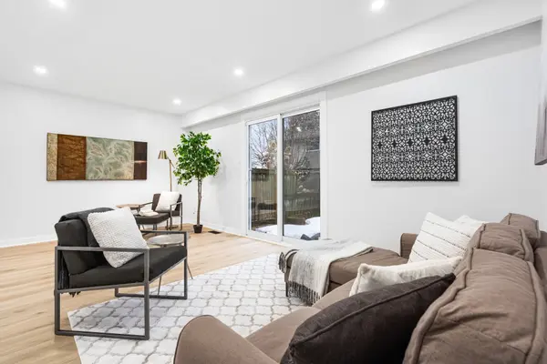 477 Moodie DR #C, Bells Corners And South To Fallowfield, ON K2H 8T7