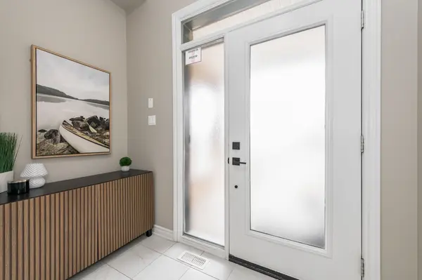 707 Moonflower CRES, Blossom Park - Airport And Area, ON K1T 0X8