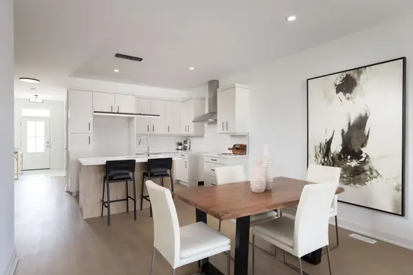 586 Seneca DR #70 C, Fort Erie, ON L2A 1C2