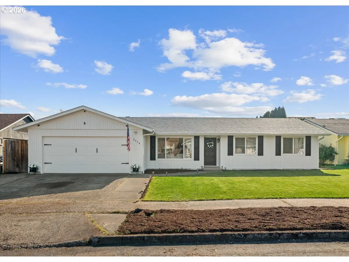 2534 WESTWIND AVE NW, Salem, OR 97304