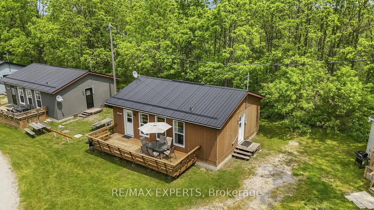 230-232 Lake Dalrymple RD #18, Kawartha Lakes, ON L0K 1W0