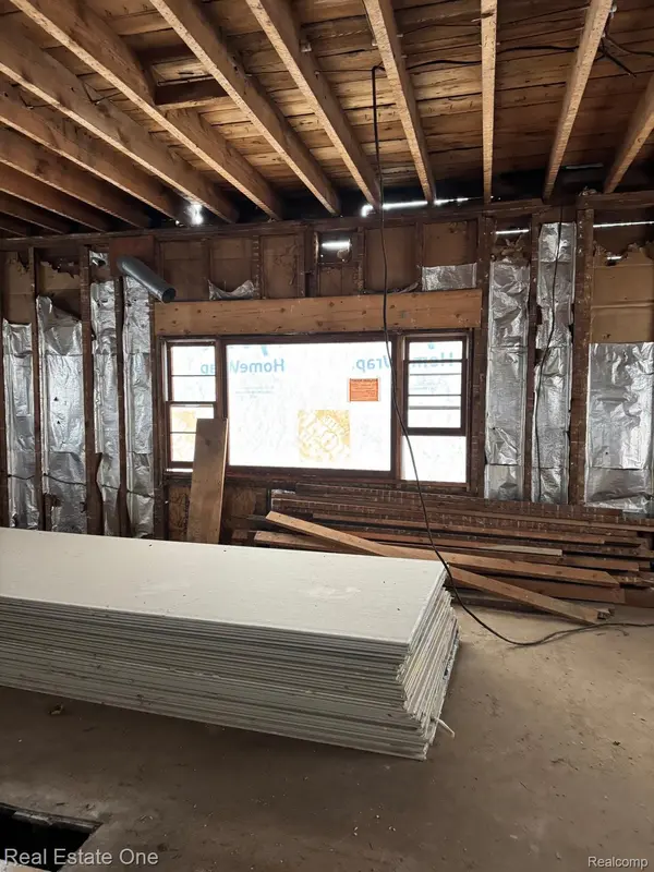 3129 E Genesee AVE, Saginaw, MI 48601