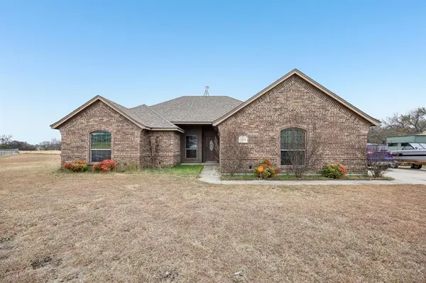 118 Kenya Court, Springtown, TX 76082