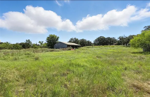 5601 County Rd 803, Joshua, TX 76058