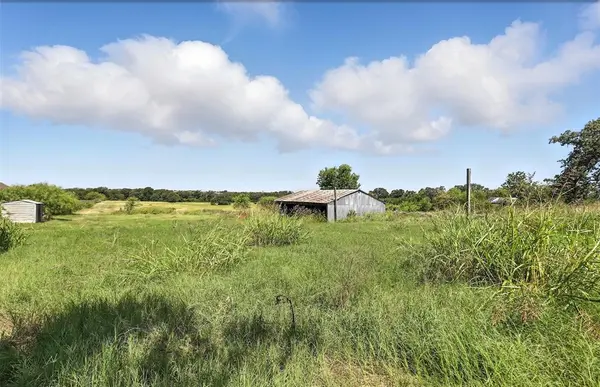 5601 County Rd 803, Joshua, TX 76058