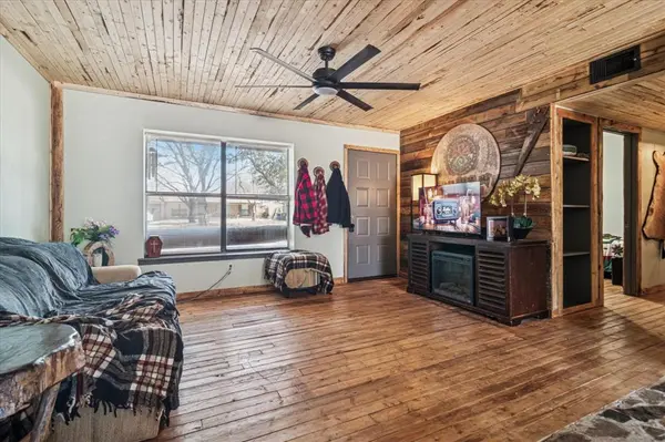 805 Quinette Drive, Seagoville, TX 75159