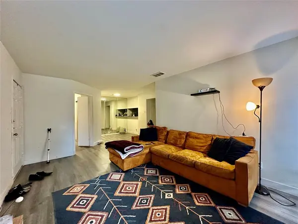 18333 Roehampton Drive #313, Dallas, TX 75252