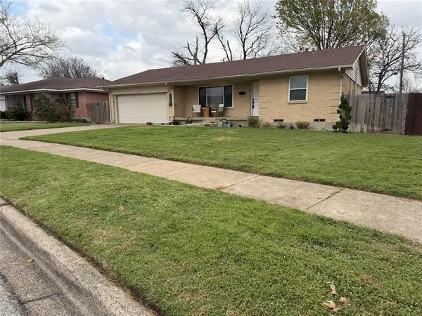 2418 Patricia Lane, Garland, TX 75041