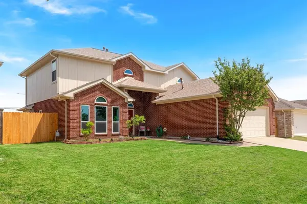 7307 Fossil Hill Drive, Arlington, TX 76002