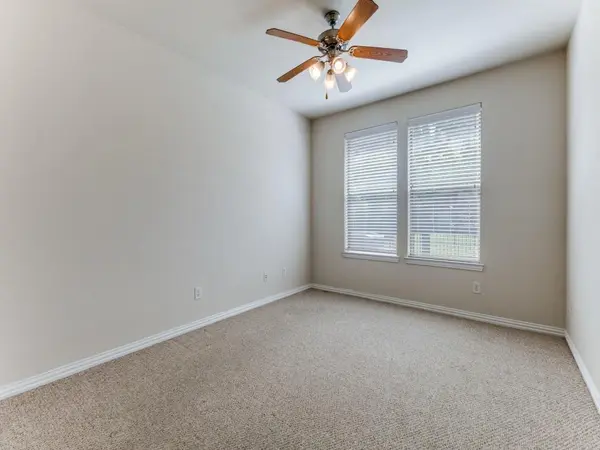 636 Gray Stone Lane, Richardson, TX 75081