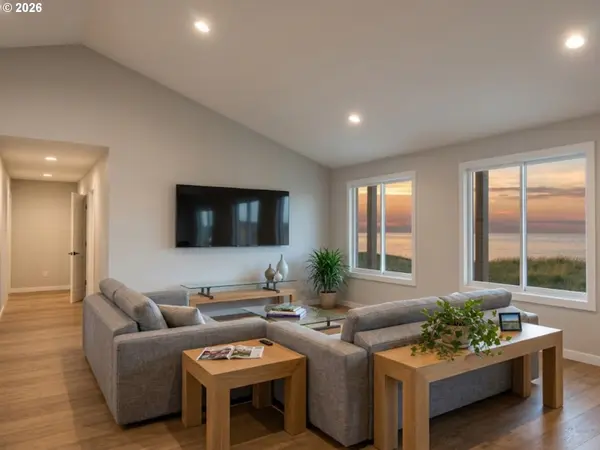 6 Endor Heights CT, Vader, WA 98593