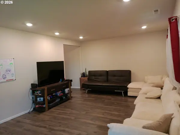 4777 NAVIGATION AVE, Salem, OR 97305