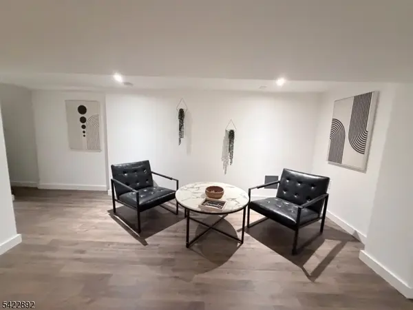 230 Union St, Jersey City, NJ 07304