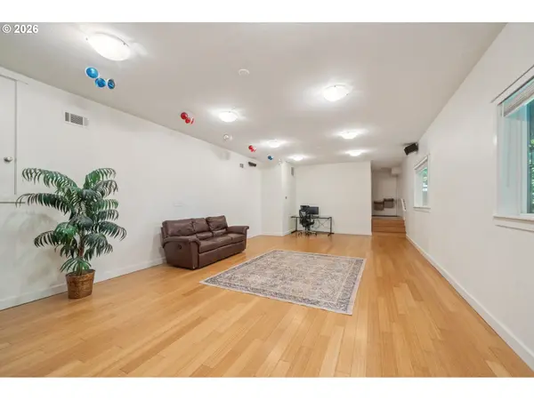 7540 SW BECKY CT, Beaverton, OR 97007