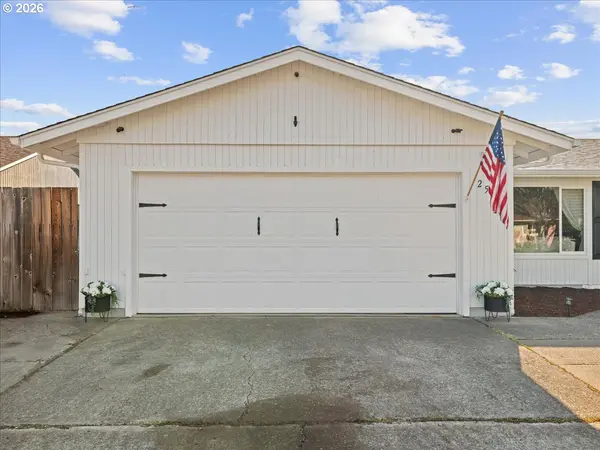 2534 WESTWIND AVE NW, Salem, OR 97304