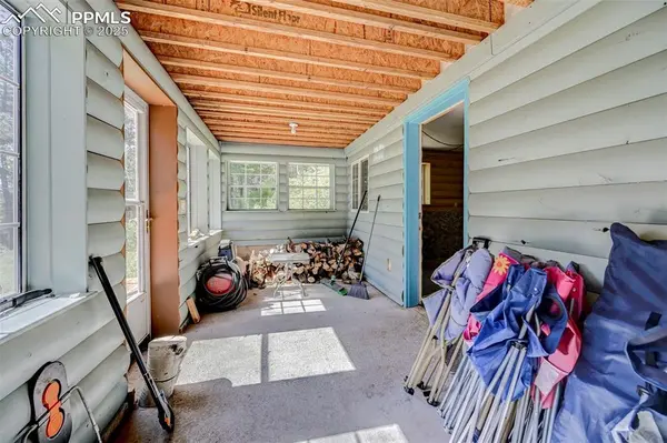 21691 County Road 67, Penrose, CO 81240