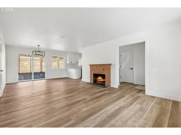 9545 SW 90th AVE, Portland, OR 97223