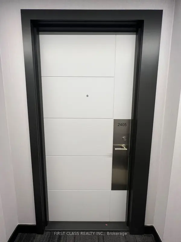 203 College ST #2405, Toronto C01, ON M5T 0C8